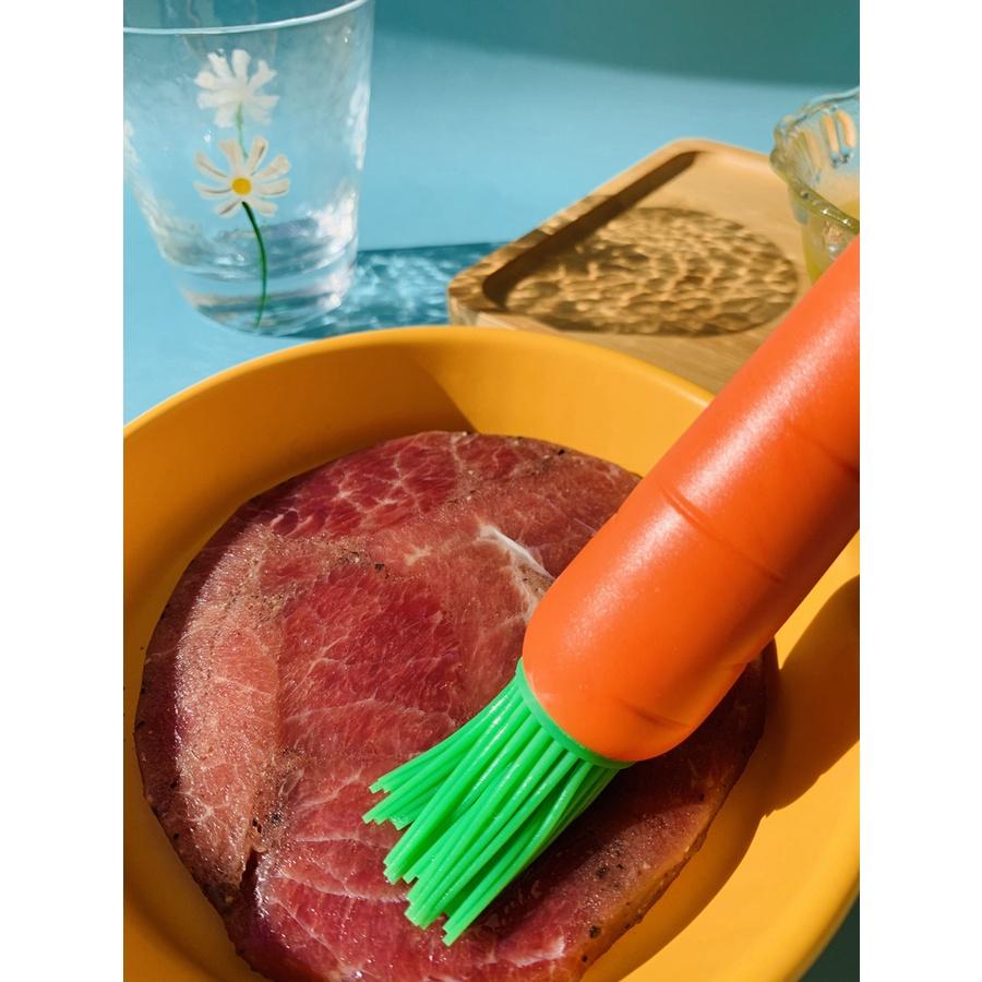 台灣現貨 紅蘿蔔造型 耐高溫 烤肉刷 果醬刷 刷子 刷具 醬油刷 烘培刷 醬料刷 刷 露營用品 矽膠烘培刷 油刷-細節圖3