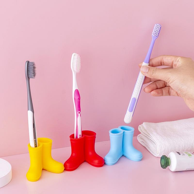 台灣現貨 造型牙刷架 雨鞋牙刷架 筆筒 牙刷架 牙刷座 牙刷放置 浴室小物 禮物 送禮 交換禮物 生日禮物 收納 擺飾-細節圖2