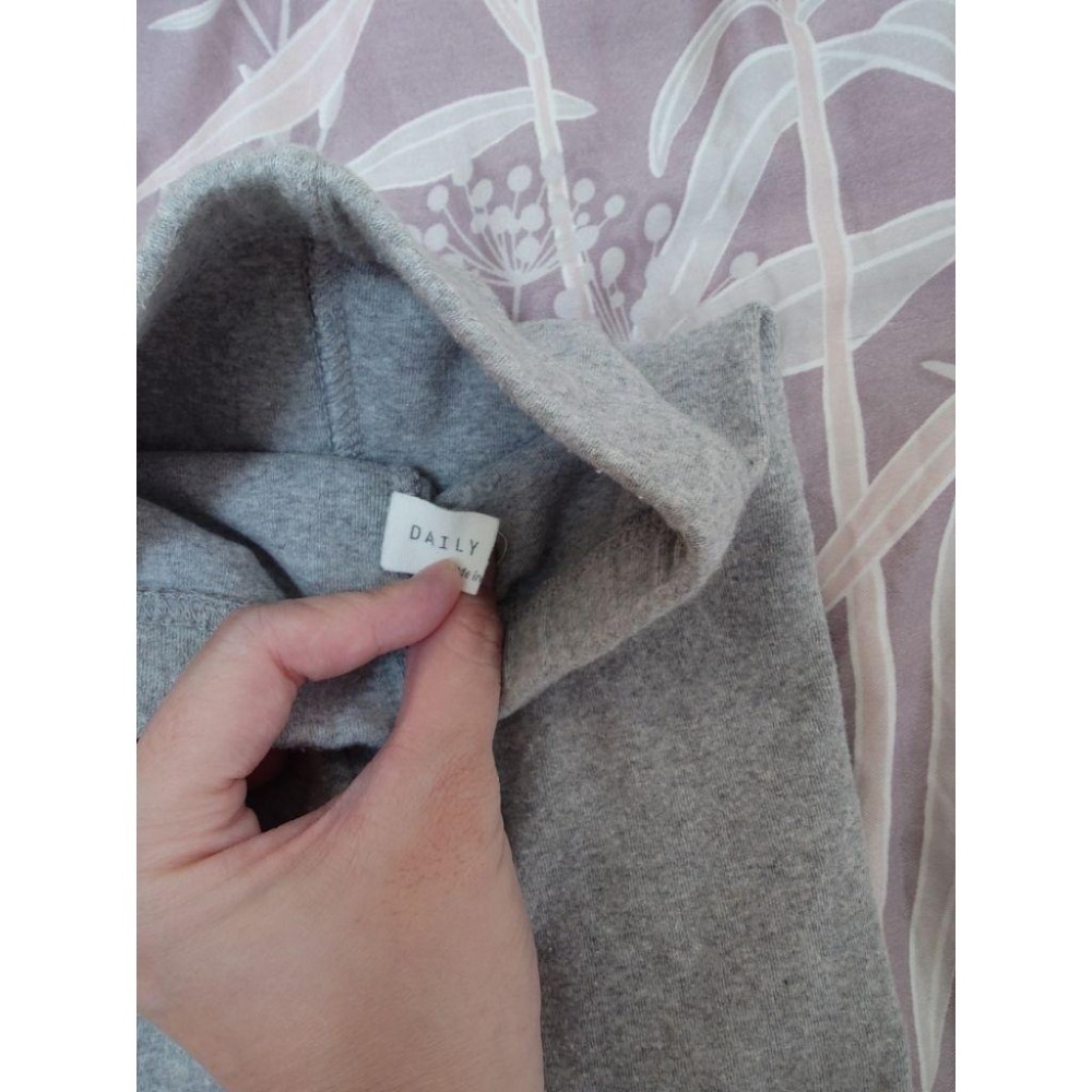 二手 正韓 DAILYBEBE 內搭褲 XS-細節圖3