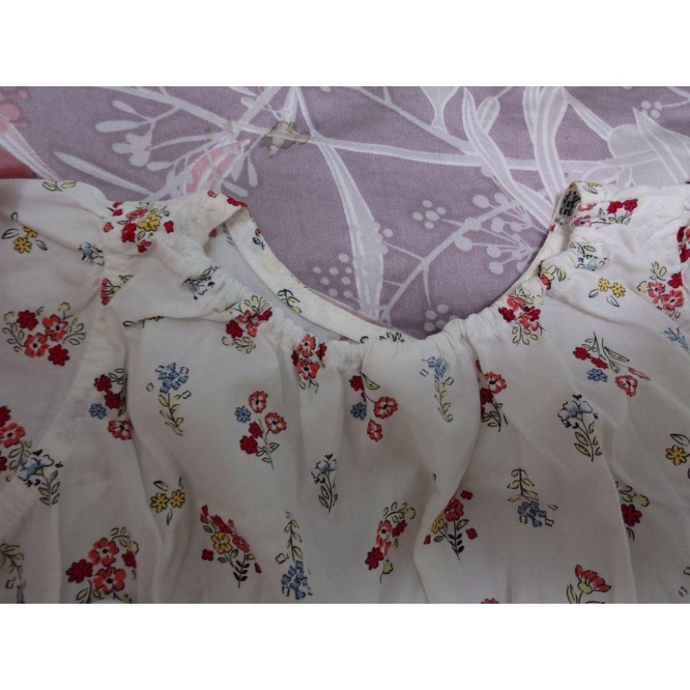 二手 童裝 日單 白色碎花洋裝 80-細節圖5