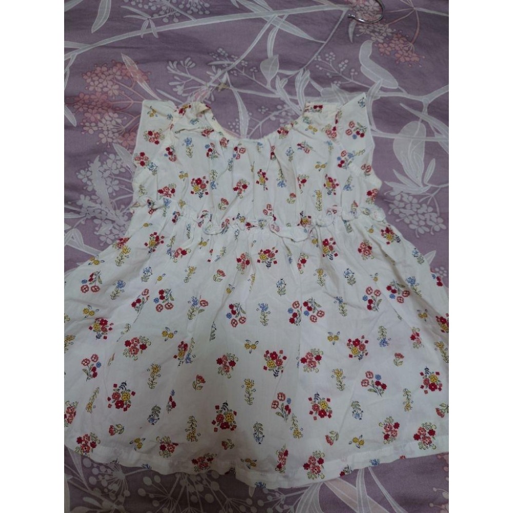 二手 童裝 日單 白色碎花洋裝 80-細節圖7