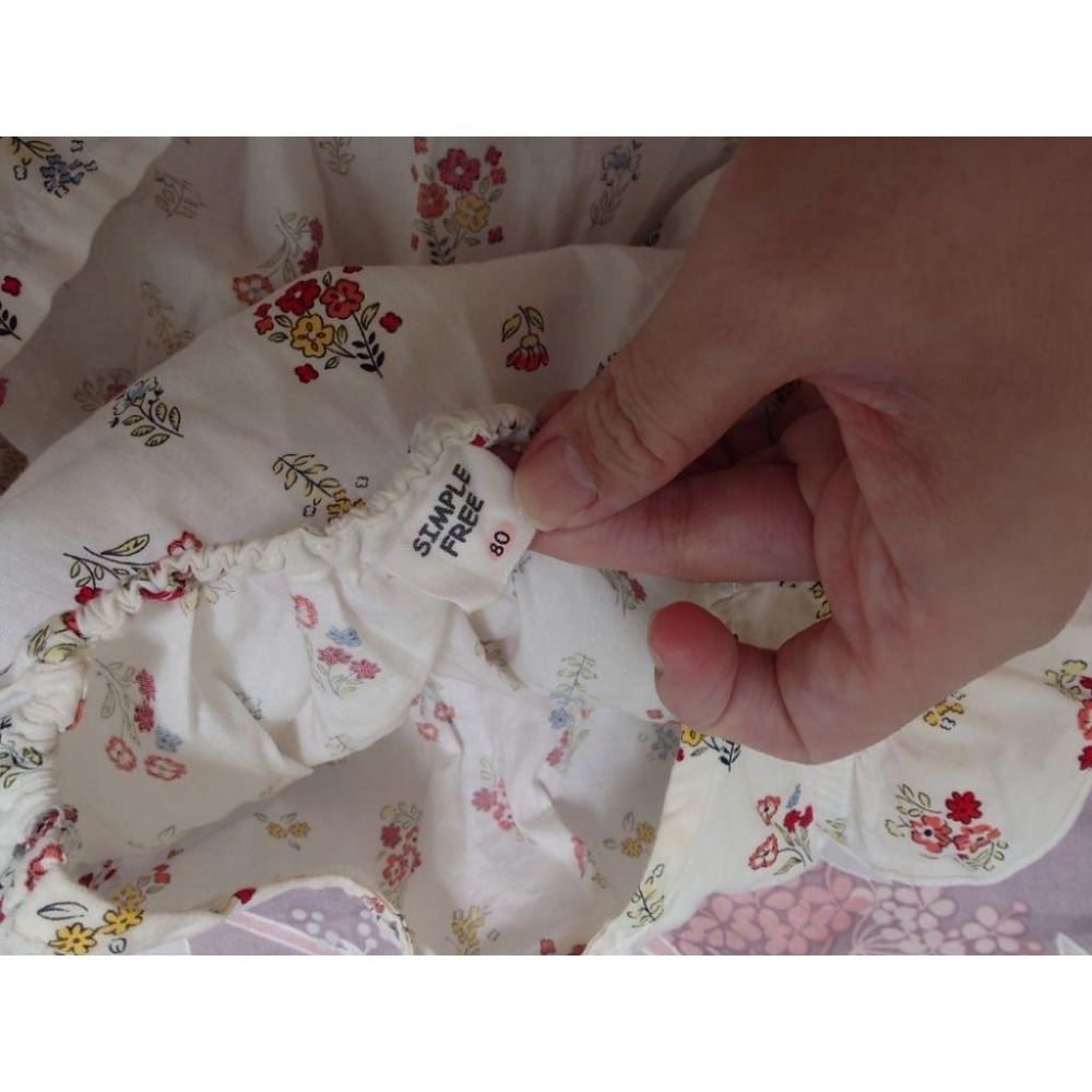 二手 童裝 日單 白色碎花洋裝 80-細節圖9