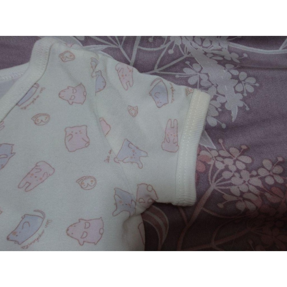 二手 麗嬰房 短袖包屁衣 3M-細節圖4