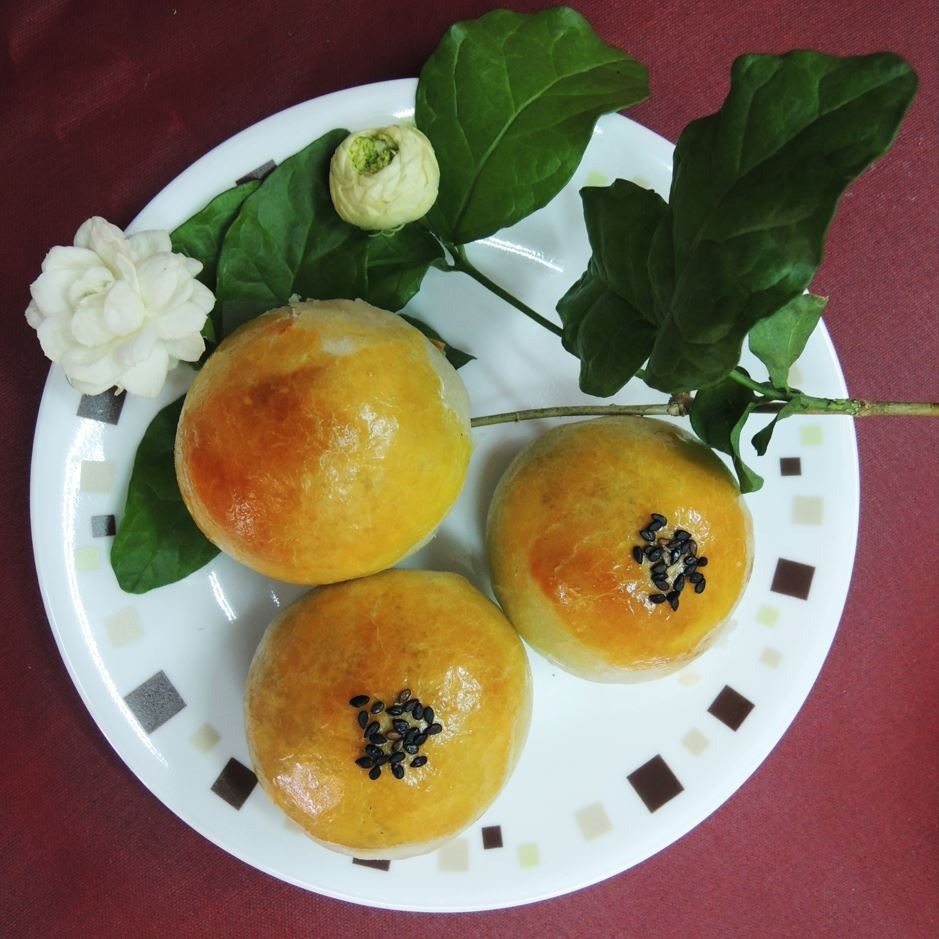 勝香珍-中秋禮盒 (蛋黃酥12入 )  傳統月餅 伴手禮 紅豆蛋黃酥 綠豆蛋黃酥 芋泥蛋黃酥 蛋黃酥-細節圖2