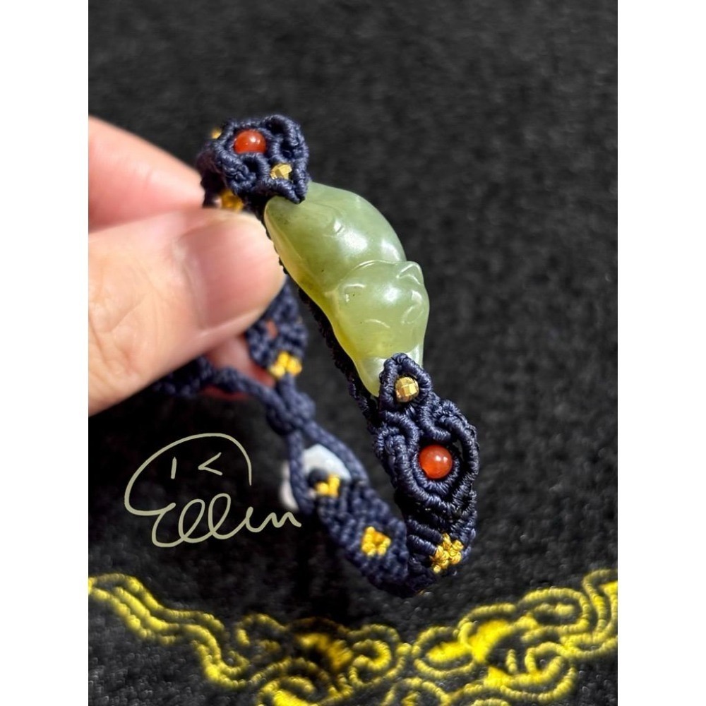 岫玉 可愛趴趴貓咪 深藍色系蠟線編織手繩/手鍊/編繩/扣式 可微調整長度 單尾伸縮 B407-細節圖2