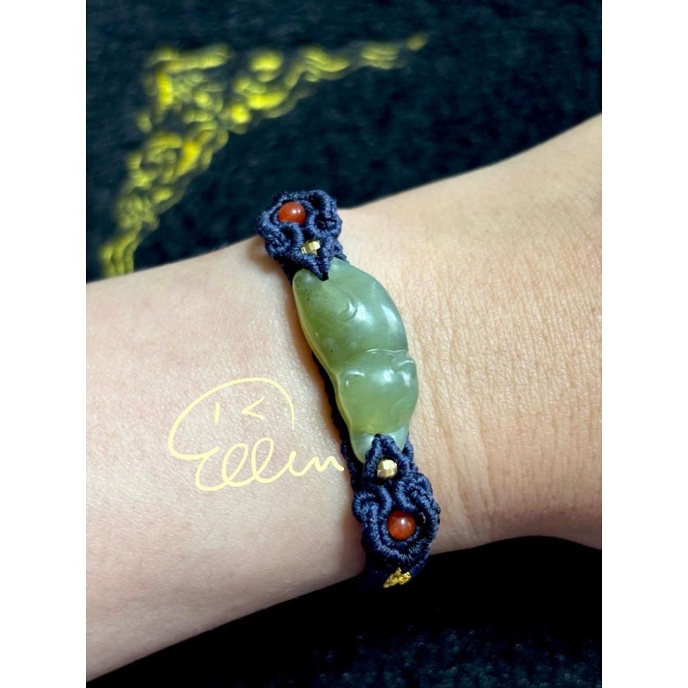 岫玉 可愛趴趴貓咪 深藍色系蠟線編織手繩/手鍊/編繩/扣式 可微調整長度 單尾伸縮 B407-細節圖4