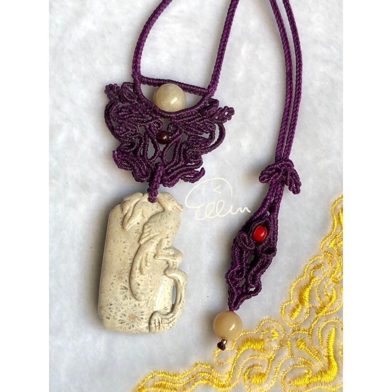 珊瑚玉 喜上眉梢 雕刻吊墜 古典墜頭設計 蠟線編織套鍊/項鍊/項鏈/項鍊繩/編繩/菊花石 墜飾不可拆 N04-細節圖5