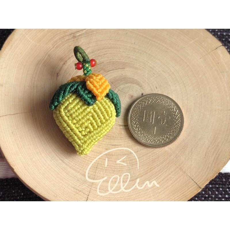 紅草莓🍓  蠟線編織 吊飾/墜飾/吊墜/編繩 P04-細節圖3