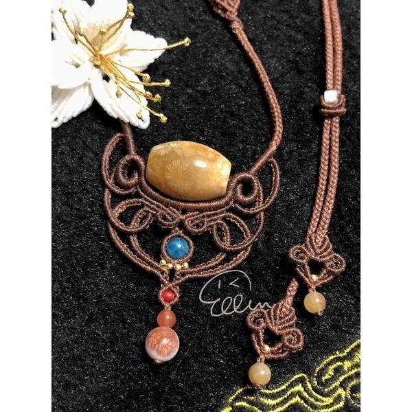 珊瑚玉 大花酒桶珠 流線造型  蠟線編織套鍊/項鍊/頸鍊/編繩/菊花石 墜飾不可拆 N20-細節圖2