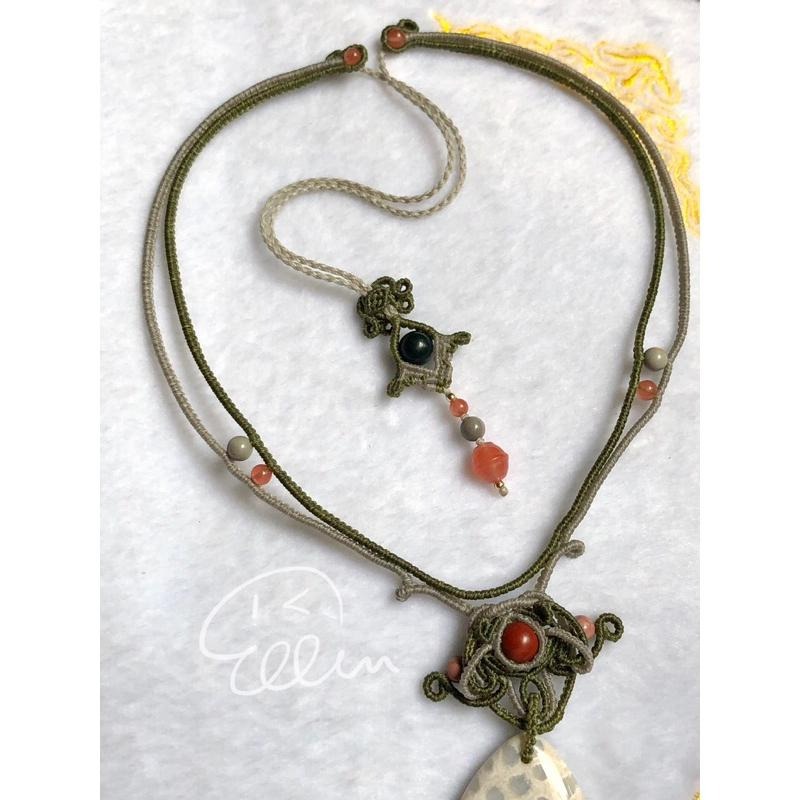 珊瑚玉 小花朵朵 透光水滴墜 古風墜飾 蠟線編織套鍊/項鍊/項鏈/項鍊繩/頸圈/編繩/菊花石 墜飾不可拆 N11-細節圖5