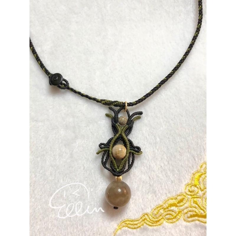 珊瑚玉 黑冰大圓珠墜 中性流線設計  蠟線編織套鍊/項鍊/項鏈/項鍊繩/編繩/菊花石 墜飾原則上不可拆 N13-細節圖3