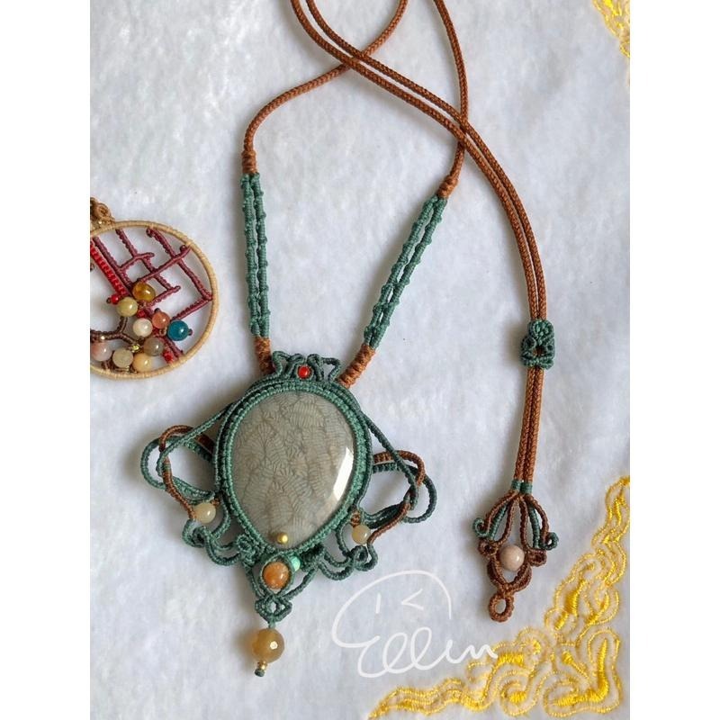 珊瑚玉 古典雍容大器  灰冰大水滴墜 蠟線編織套鍊/項鍊/項鏈/項鍊繩/編繩/菊花石 墜飾不可拆 N14-細節圖2