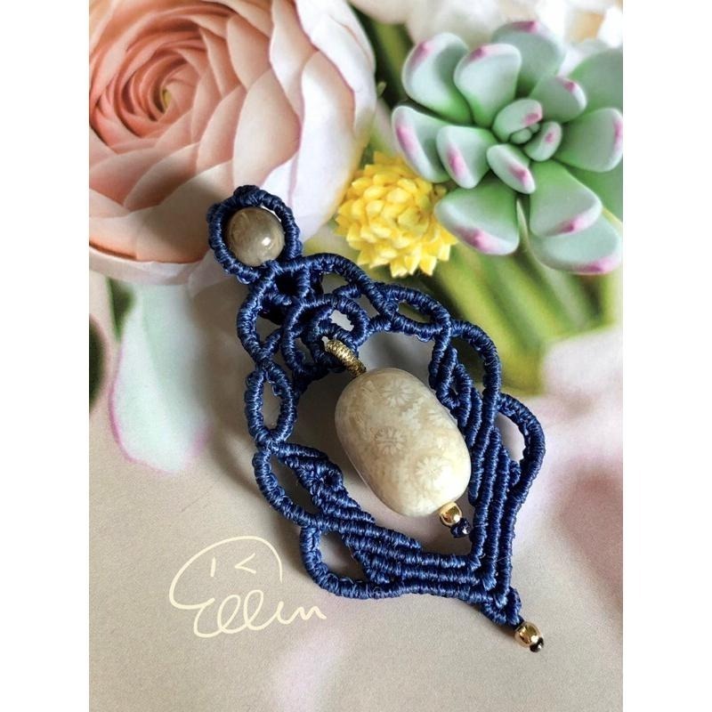 珊瑚玉 波紋流線設計 灰白色系桶珠墜 蠟線編織吊飾/墜飾/吊墜/編繩 菊花石 不含項鍊 P12-細節圖4