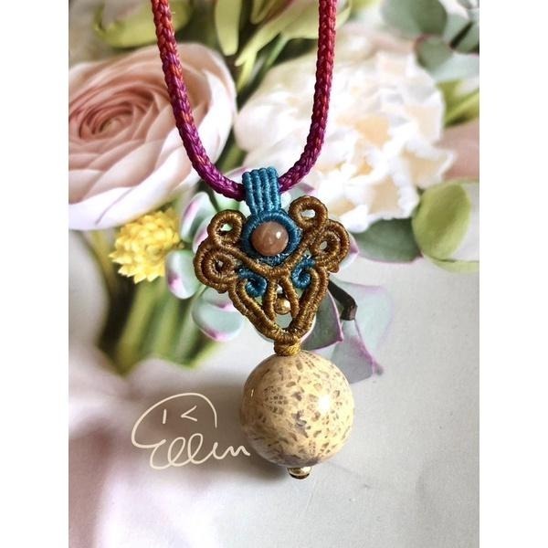 珊瑚玉 雙面如意外型墜飾 圓珠墜 有兩款 蠟線編織吊飾/墜飾/吊墜/編繩 菊花石 不含項鍊 P13-細節圖2