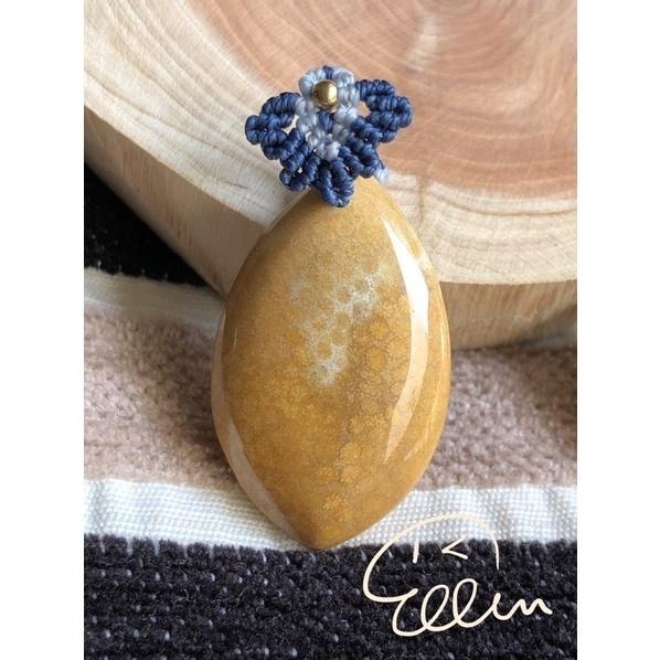 珊瑚玉 類水滴形 蠟線編織吊飾/墜飾/吊墜/編繩/菊花石 魚子紋 小花紋 兩款 P19-細節圖3