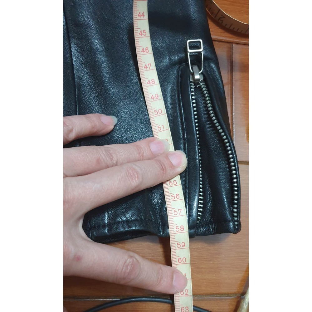 二手皮衣 100%小羊皮經典騎士款 真皮皮衣 機車外套 合身皮衣 短款夾克【黑色】-細節圖8