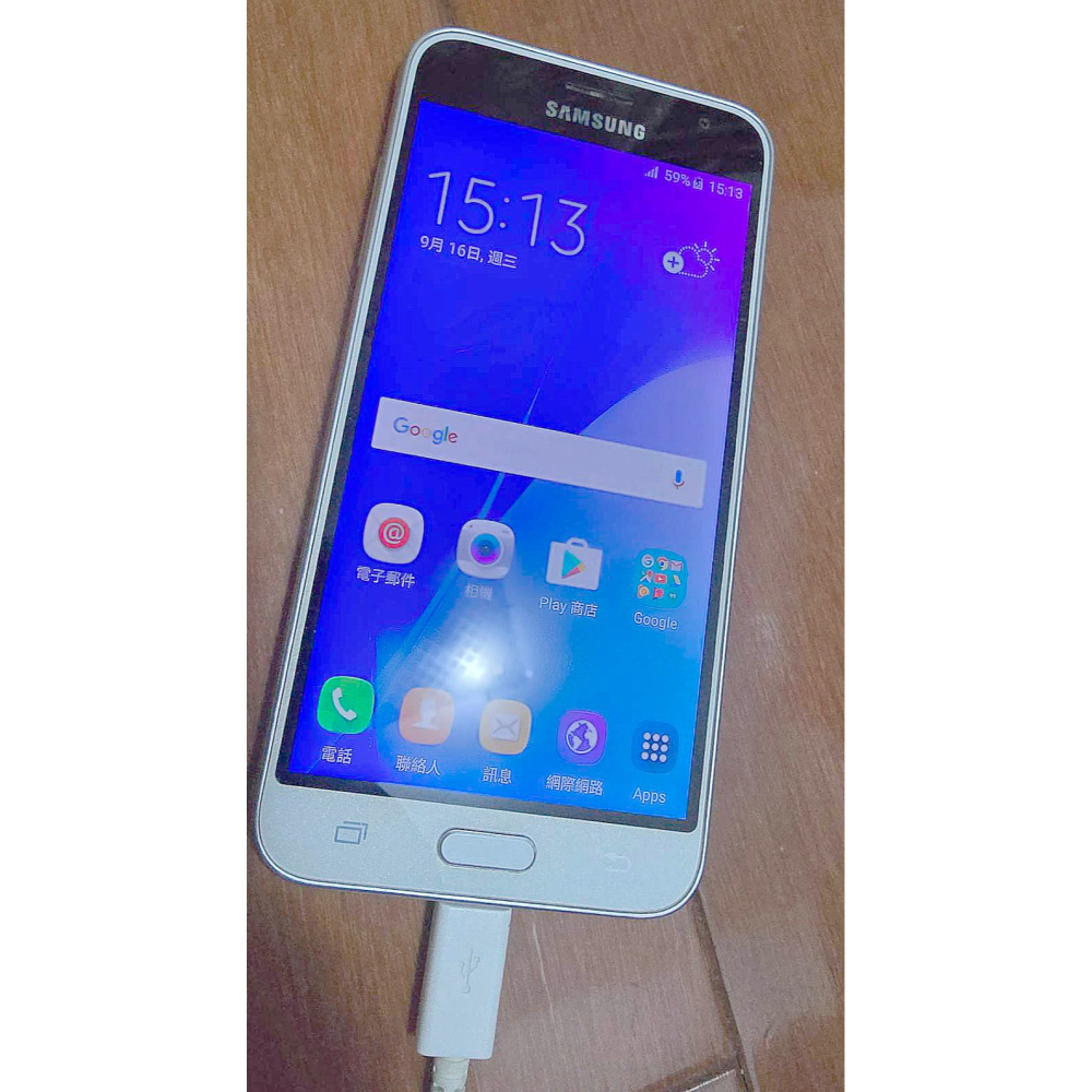 二手三星手機Samsung J3(2016) 1.5G/8G 零件 舊款手機 復古 道具-細節圖2