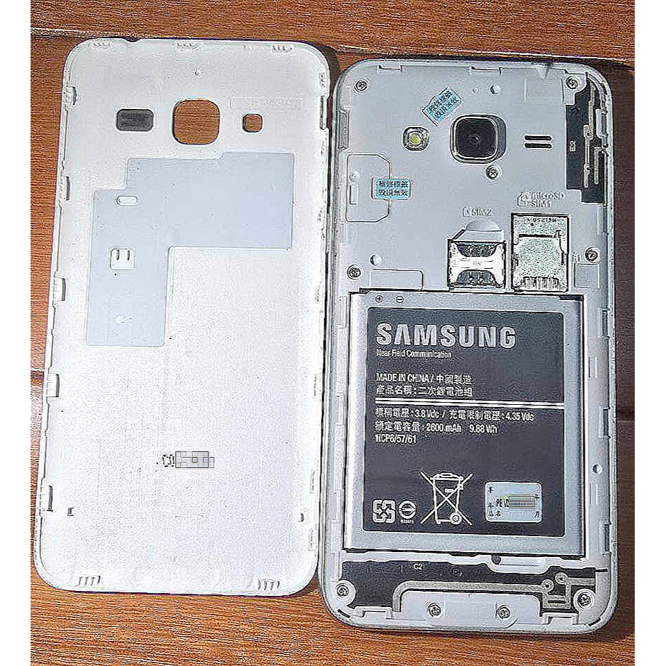 二手三星手機Samsung J3(2016) 1.5G/8G 零件 舊款手機 復古 道具-細節圖3