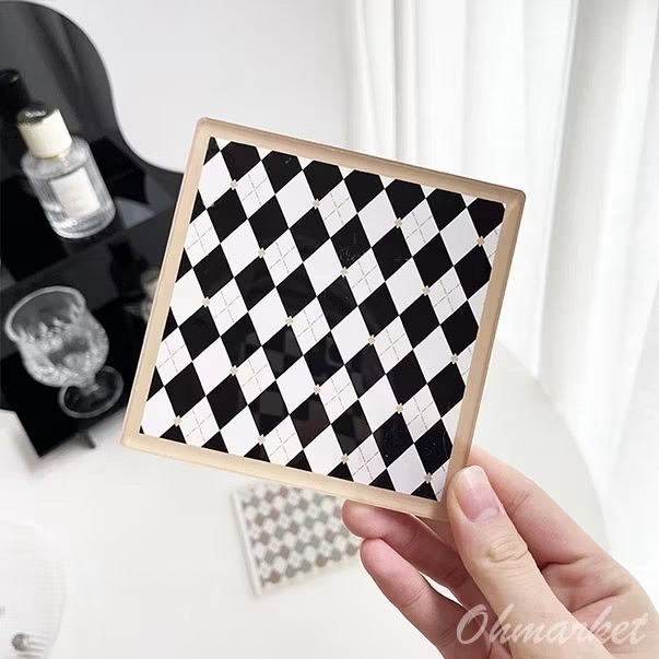 【生活市集】 韓風ins格紋杯墊 隔熱墊 杯墊 咖啡杯 馬克杯 酒吧杯墊 餐桌墊 下午茶 茶杯擺設拍照網紅-細節圖7