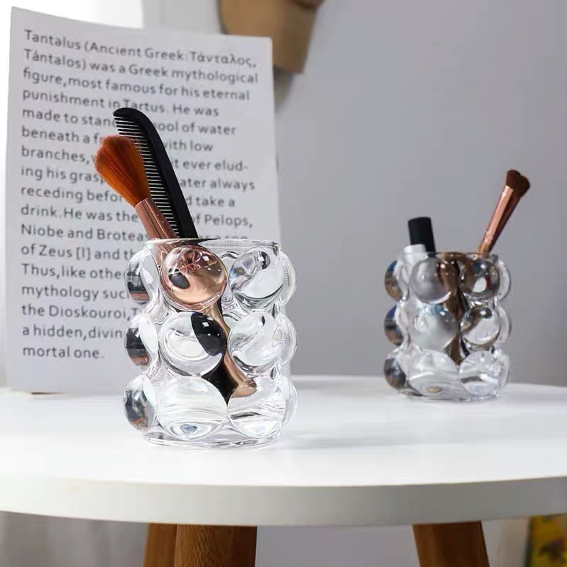 【生活市集】 韓系ins波點收納罐 筆筒 化妝刷桶 桌面擺件 水晶筆筒化妝刷收納筒文具收納家居裝飾擺件拍照道具-細節圖5