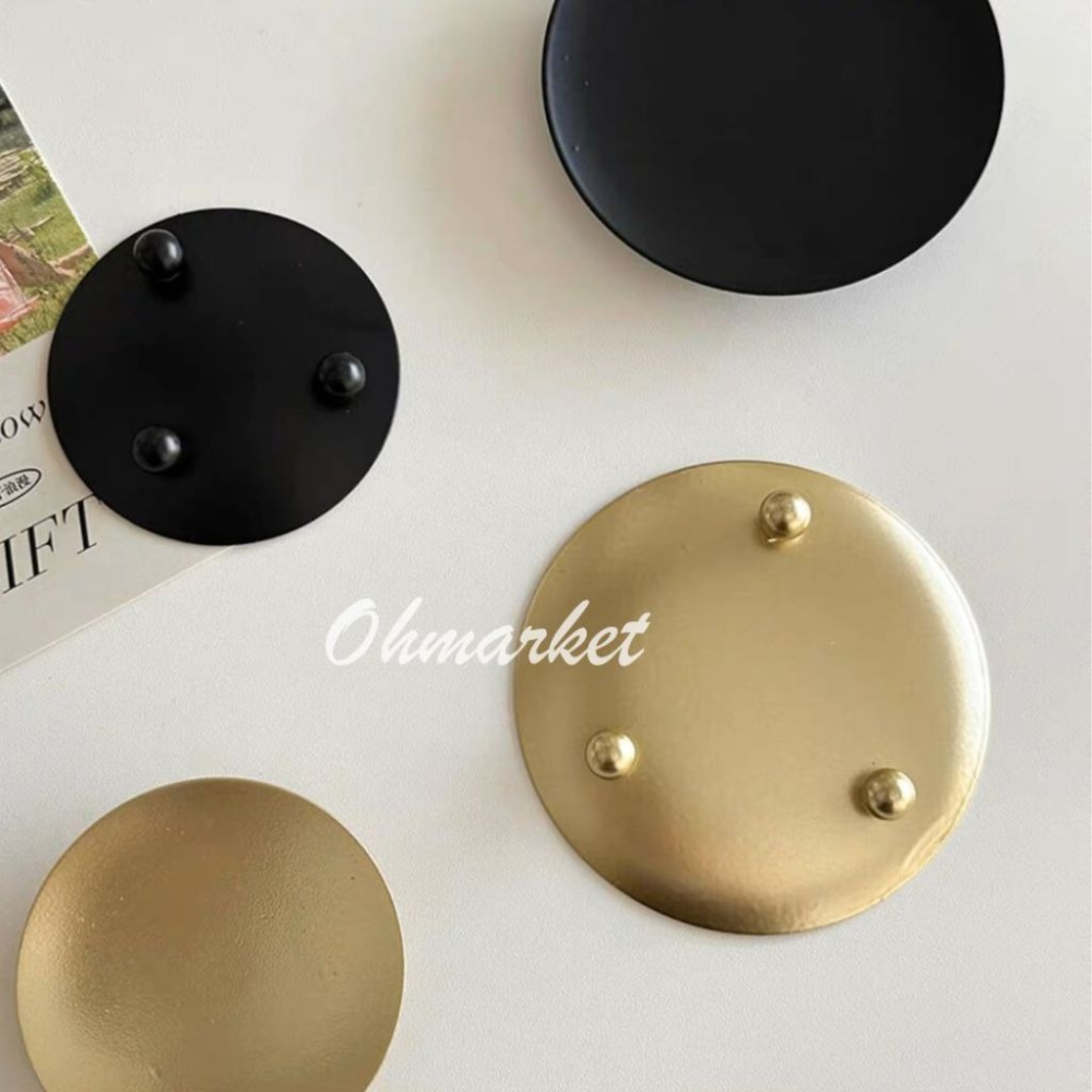 【生活市集】 三腳小燭台 蠟燭台 蠟燭 香氛蠟燭 香薰蠟燭 蠟燭座 蠟燭墊-細節圖7