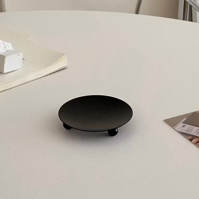 【生活市集】 三腳小燭台 蠟燭台 蠟燭 香氛蠟燭 香薰蠟燭 蠟燭座 蠟燭墊-規格圖9