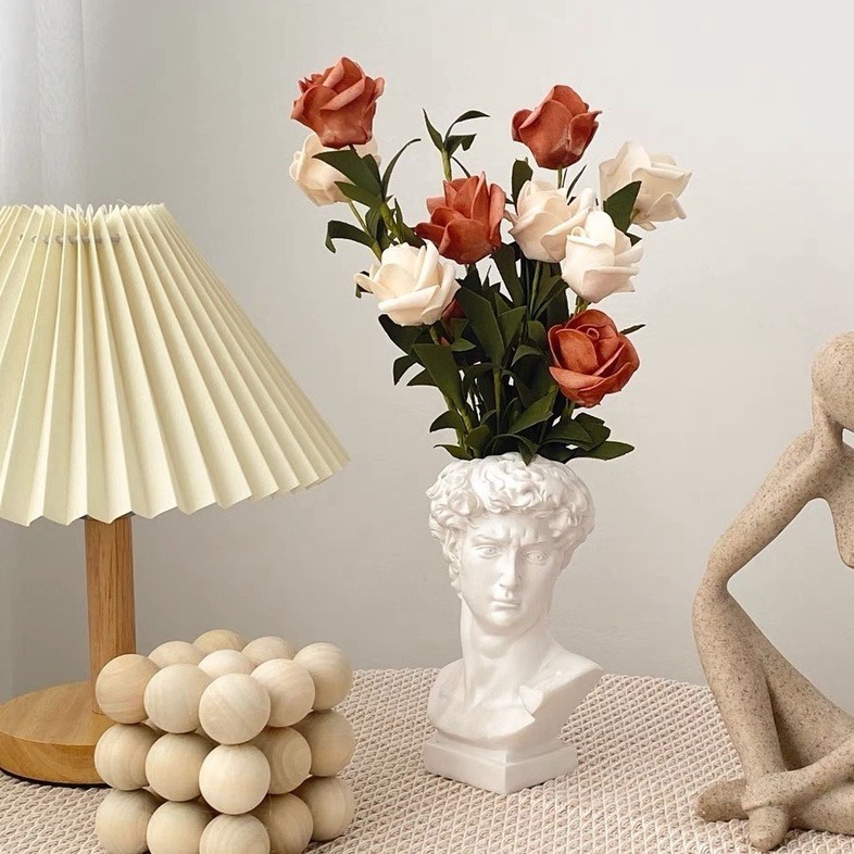 【生活市集】 北歐ins大衛花瓶 刷具 文具 大衛筆筒 大衛花瓶 筆筒 化妝刷罐化妝台桌面收納網紅拍照拍照道具-細節圖2