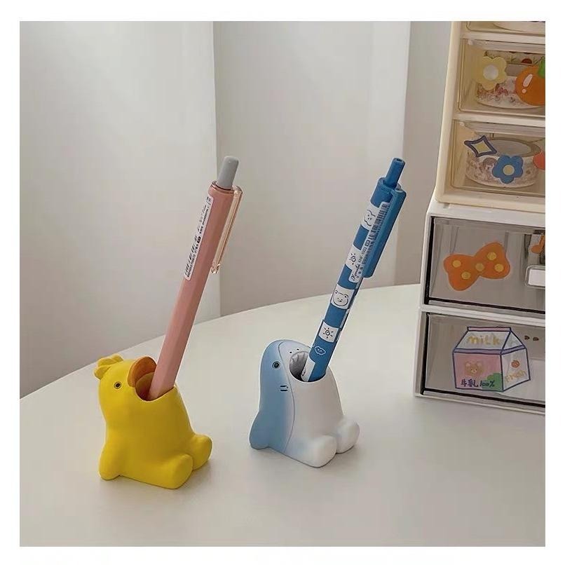 【生活市集】台灣現貨 可愛動物牙刷架 動物牙刷架 衛生間 浴室 牙刷架 置物架 筆插 柯基 鯊魚 小鴨 河馬-細節圖7