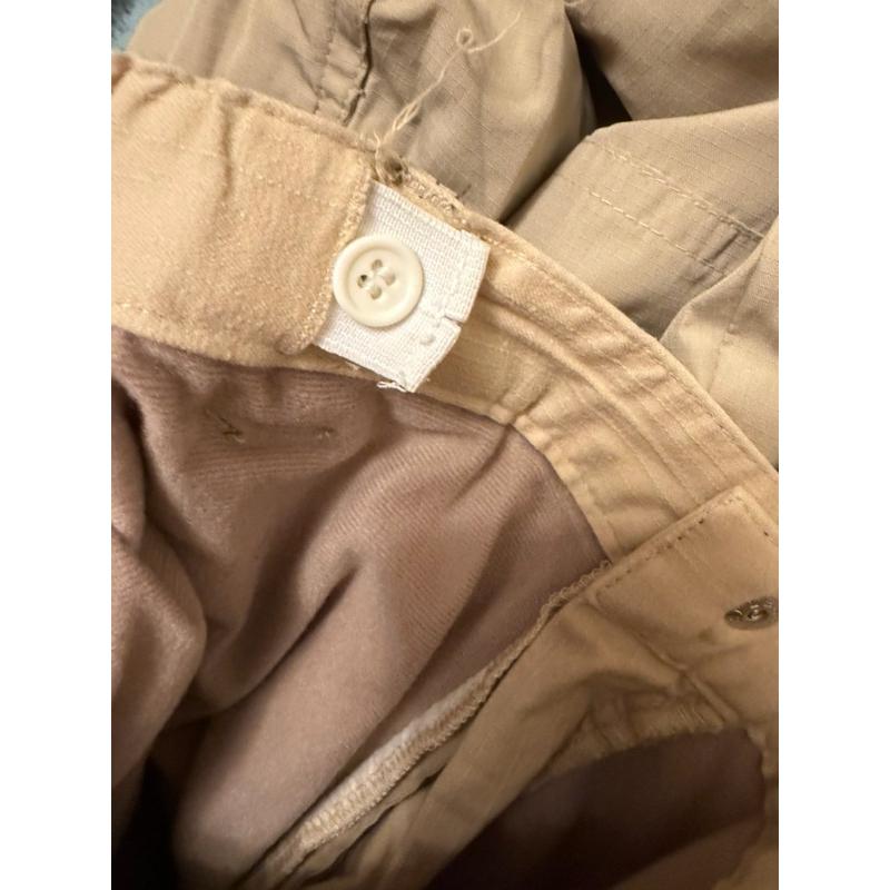 二手九成新 麗嬰房素色寬鬆長褲 10號 腰圍可調-細節圖3