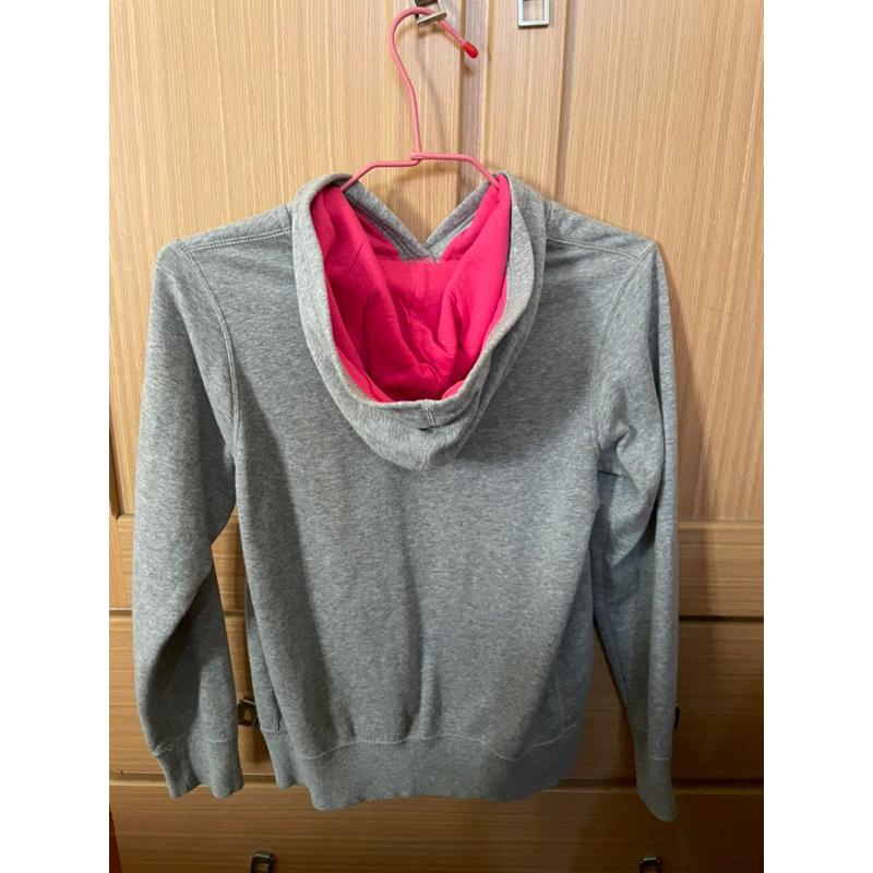 九成新二手正版NIKE刷毛連帽上衣-細節圖3