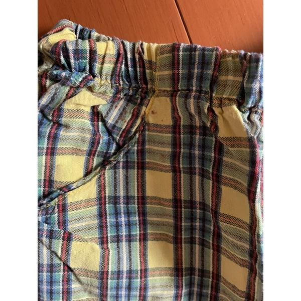 uniqlo基本款風 簡約素色紅色極簡 方格條紋個性 黑色星星 鬆緊帶舒適童裝短褲-細節圖3