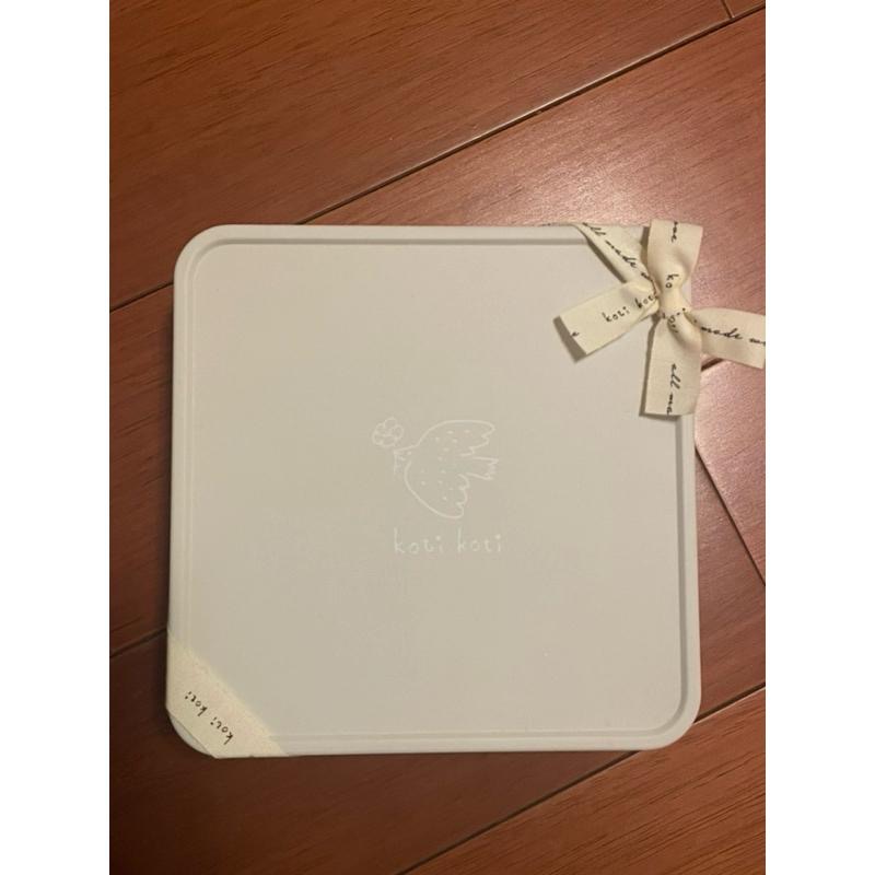 koti koti 空餅乾盒 鐵盒 收納盒