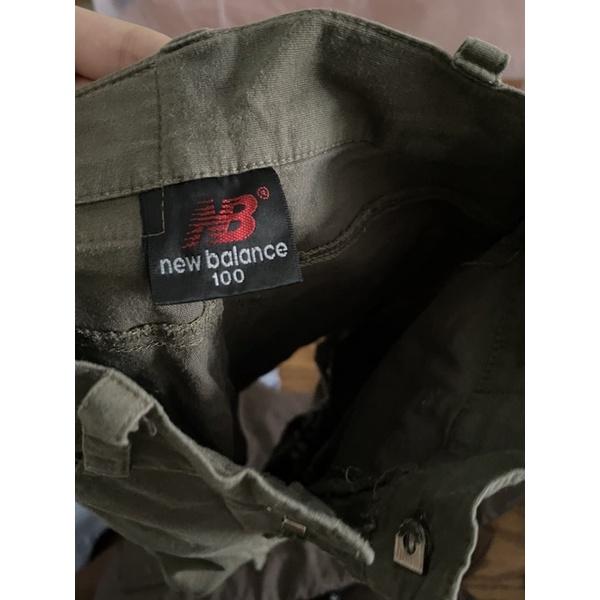 九成新二手童裝new balance 短褲 深綠 簡約 百搭 素色 純色 Uniqlo 風-細節圖4