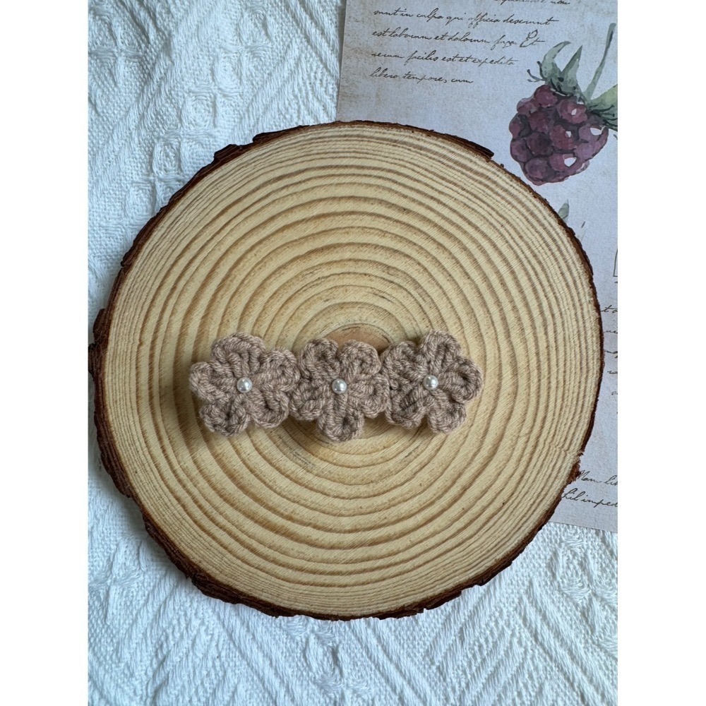 編織手作髮夾  小珍珠小花髮夾(三朵) 毛線手作髮夾-規格圖4