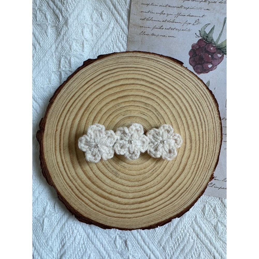 編織手作髮夾  小珍珠小花髮夾(三朵) 毛線手作髮夾-規格圖4