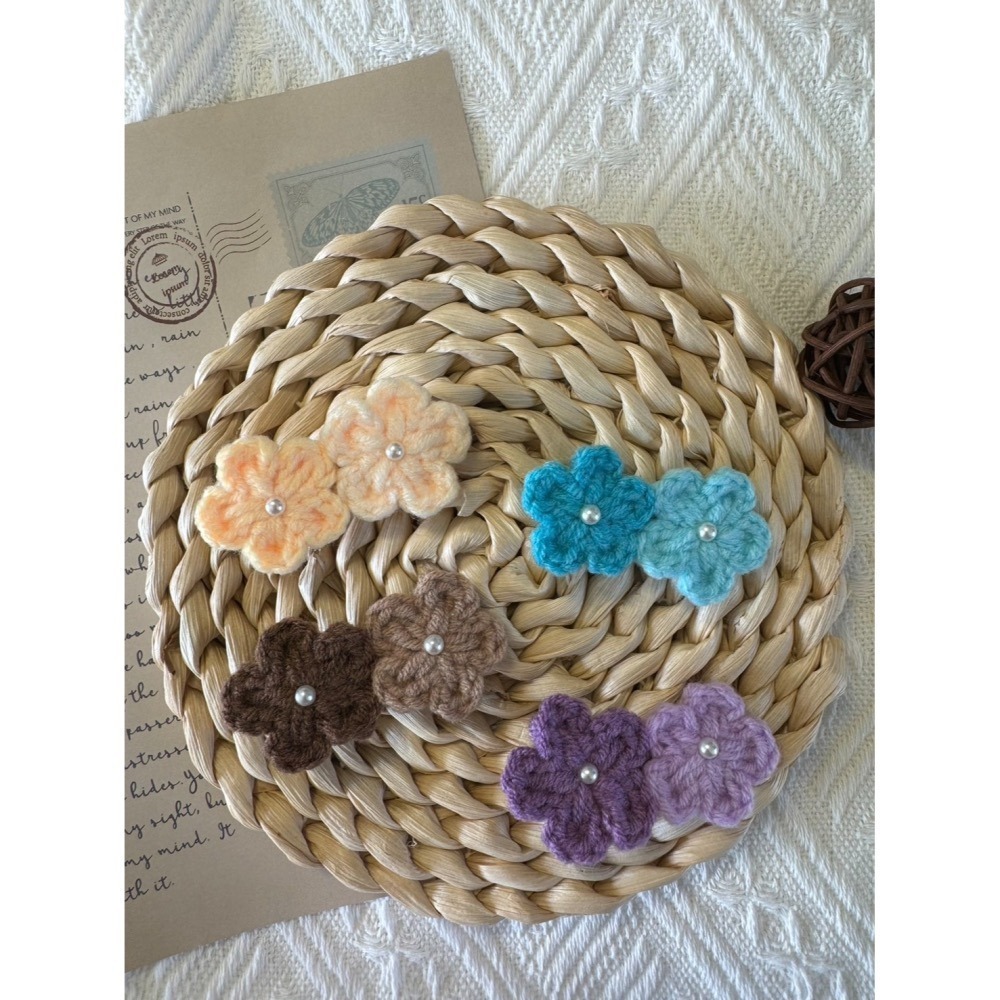 編織手作髮夾 小珍珠小花髮夾(兩朵) 毛線手作髮夾-細節圖2