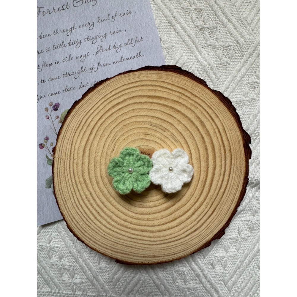 編織手作髮夾 小珍珠小花髮夾(兩朵) 毛線手作髮夾-規格圖3