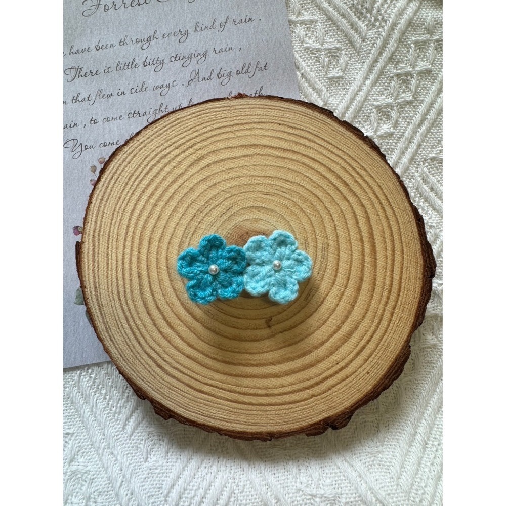 編織手作髮夾 小珍珠小花髮夾(兩朵) 毛線手作髮夾-規格圖3