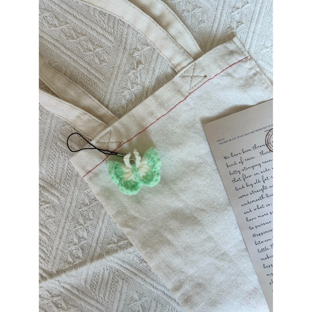 小蝴蝶吊飾 毛線編織吊飾 手作吊飾-規格圖2