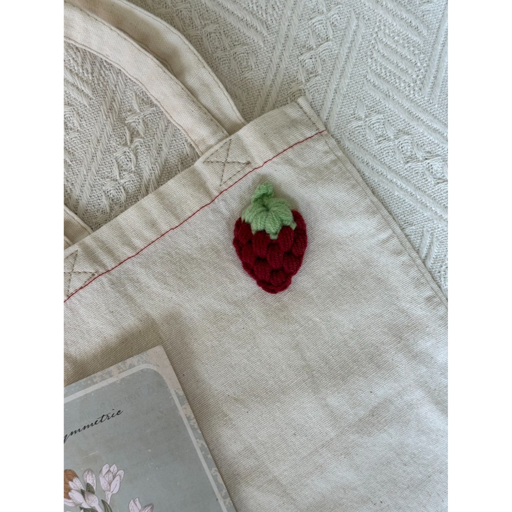 草莓小髮夾 草莓吊飾 毛線髮夾 毛線吊飾 手作毛線編織-規格圖3