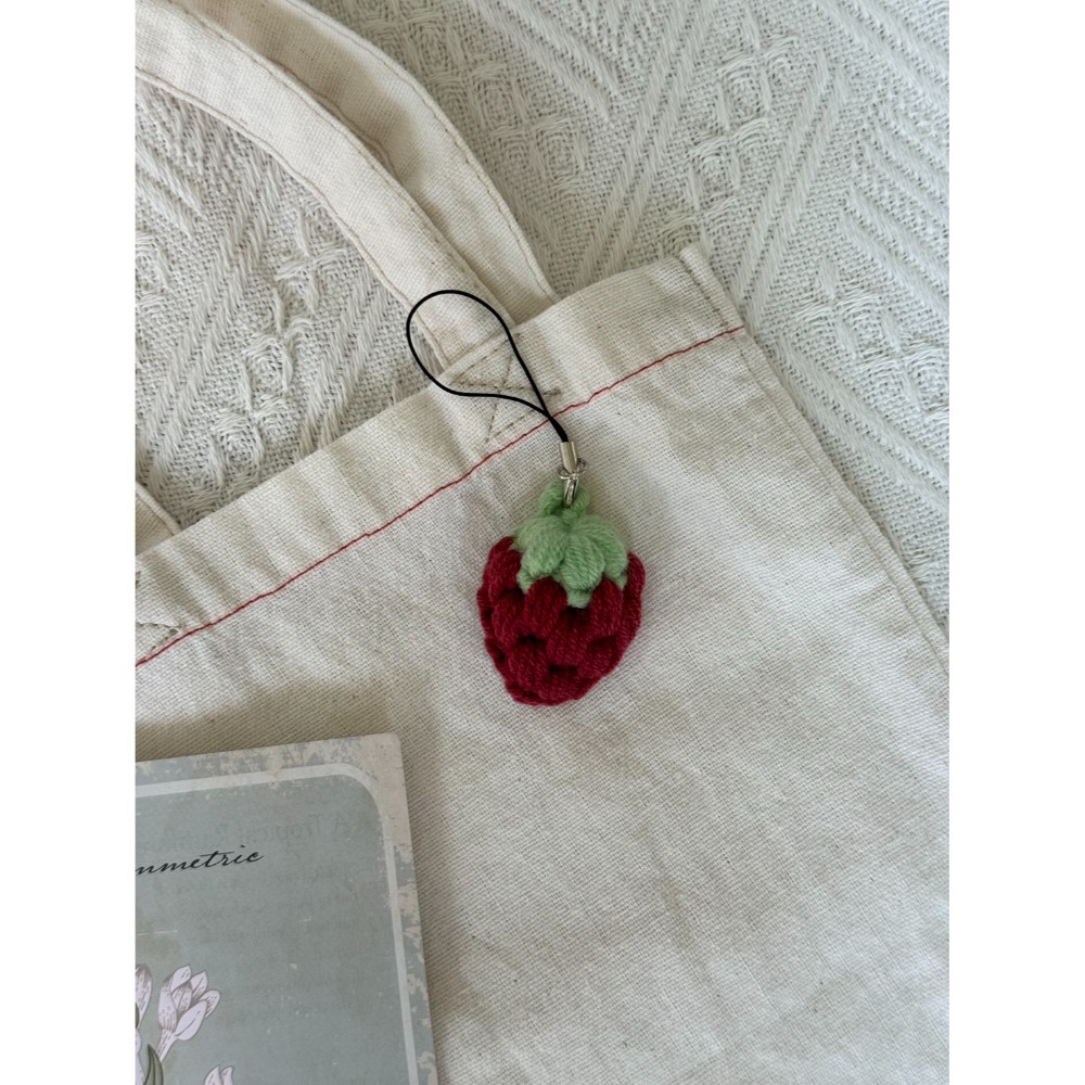 草莓小髮夾 草莓吊飾 毛線髮夾 毛線吊飾 手作毛線編織-規格圖3