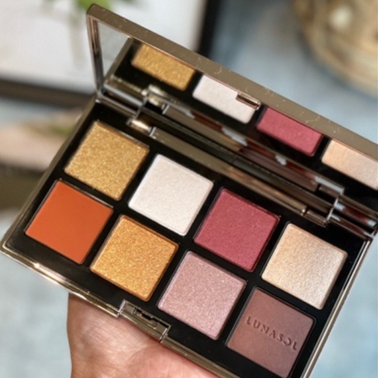 EX10 EX17 EX20 EX29 EX31 EX33 EX37 現貨 LUNASOL 晶巧霓光眼彩盤 4色眼影-細節圖2