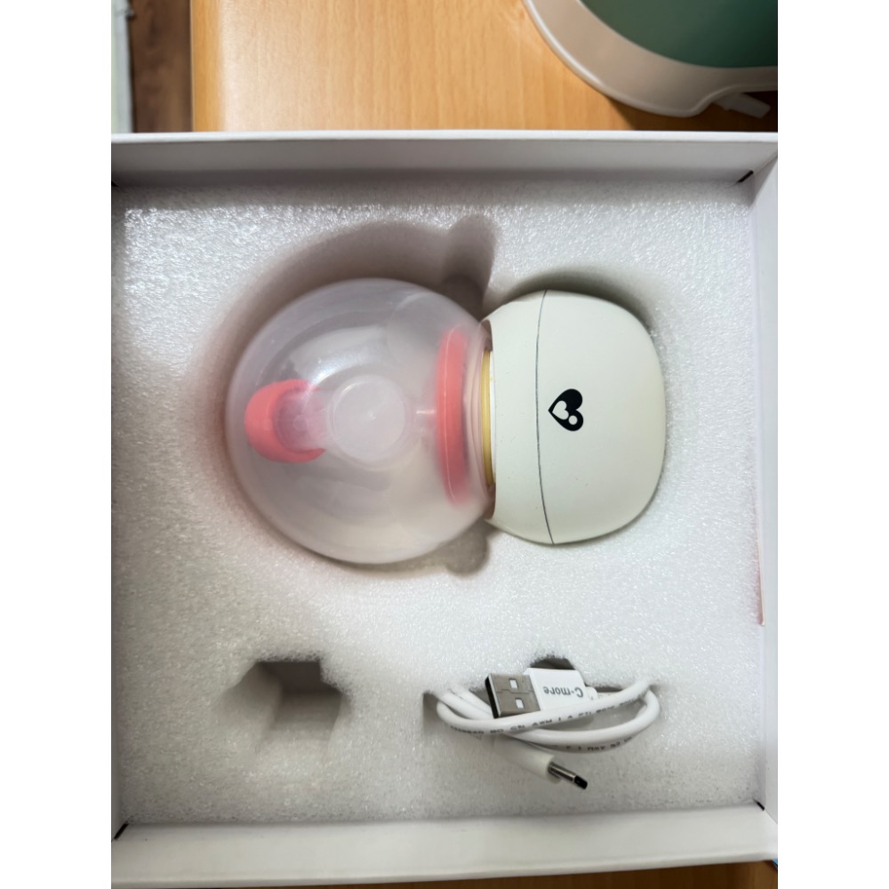 新貝樂-免手持電動擠乳器（9成新）-細節圖2