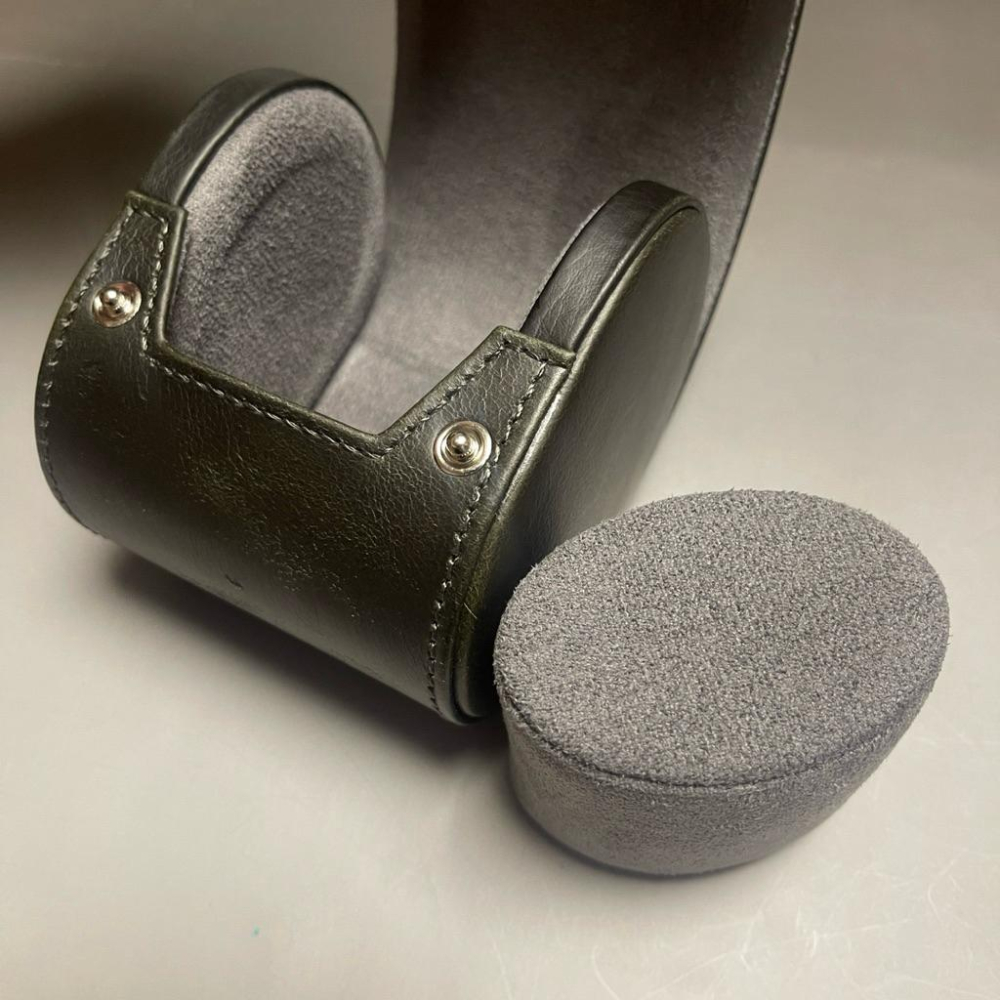 小牛皮黑色單支旅行真皮錶盒 真皮原皮紋手錶收納包 （原生皮紋 每只均不同）腕錶收藏旅行包-細節圖4