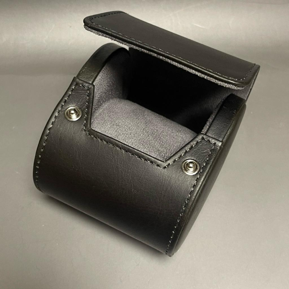 小牛皮黑色單支旅行真皮錶盒 真皮原皮紋手錶收納包 （原生皮紋 每只均不同）腕錶收藏旅行包-細節圖6