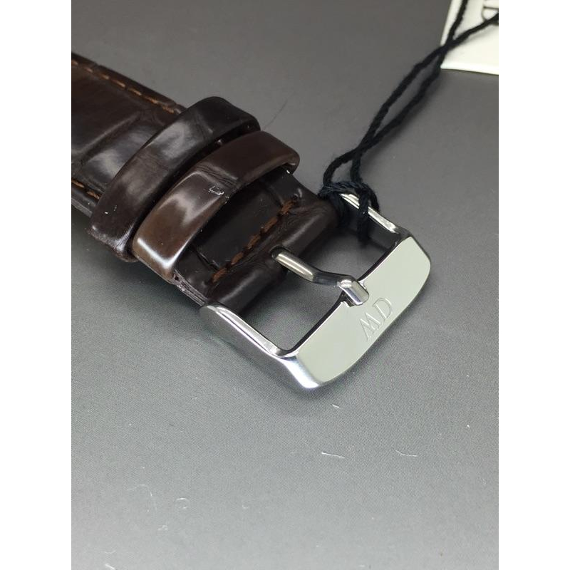 Daniel Wellington 黑錶面 棕色壓紋皮革x銀框/40mm-細節圖3