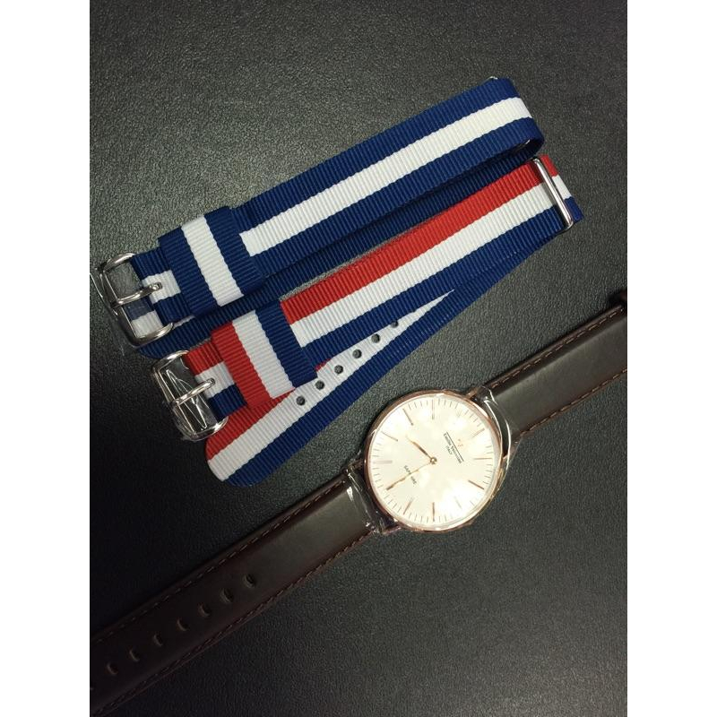 范倫鐵諾 薄型 大錶面簡約線條刻度時尚-帆布錶帶-細節圖2