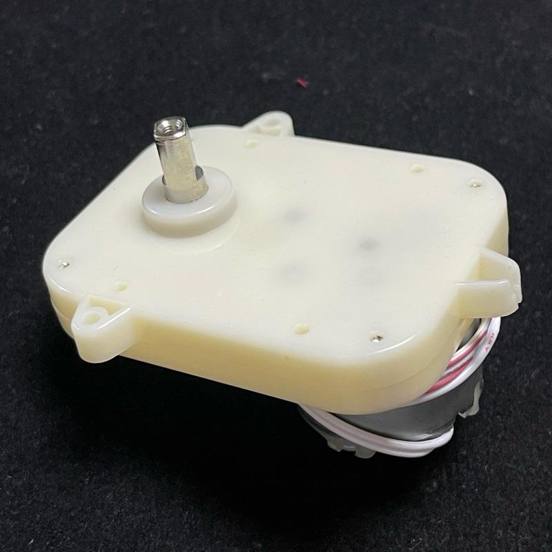 搖錶器 上鍊盒不順 不轉 停轉 自行維修更換 日本靜音RF500TB馬達 適用各廠上鍊盒 動力儲存盒 搖表器-細節圖2