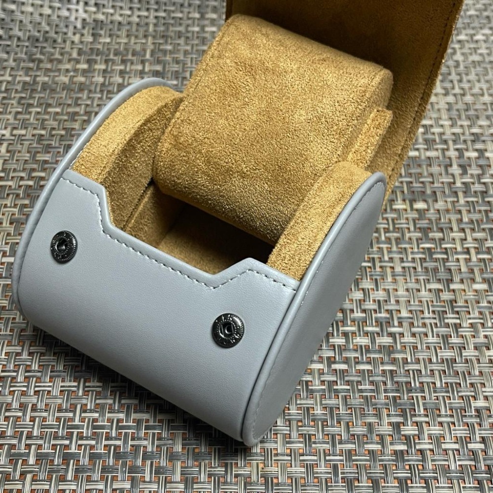 灰色皮革錶盒 腕錶收藏旅行包 插式固定錶盒 手錶收納 手錶收藏盒 外出攜帶盒 防塵防摔  錶盒 出差旅行隨身錶盒 單支-細節圖5