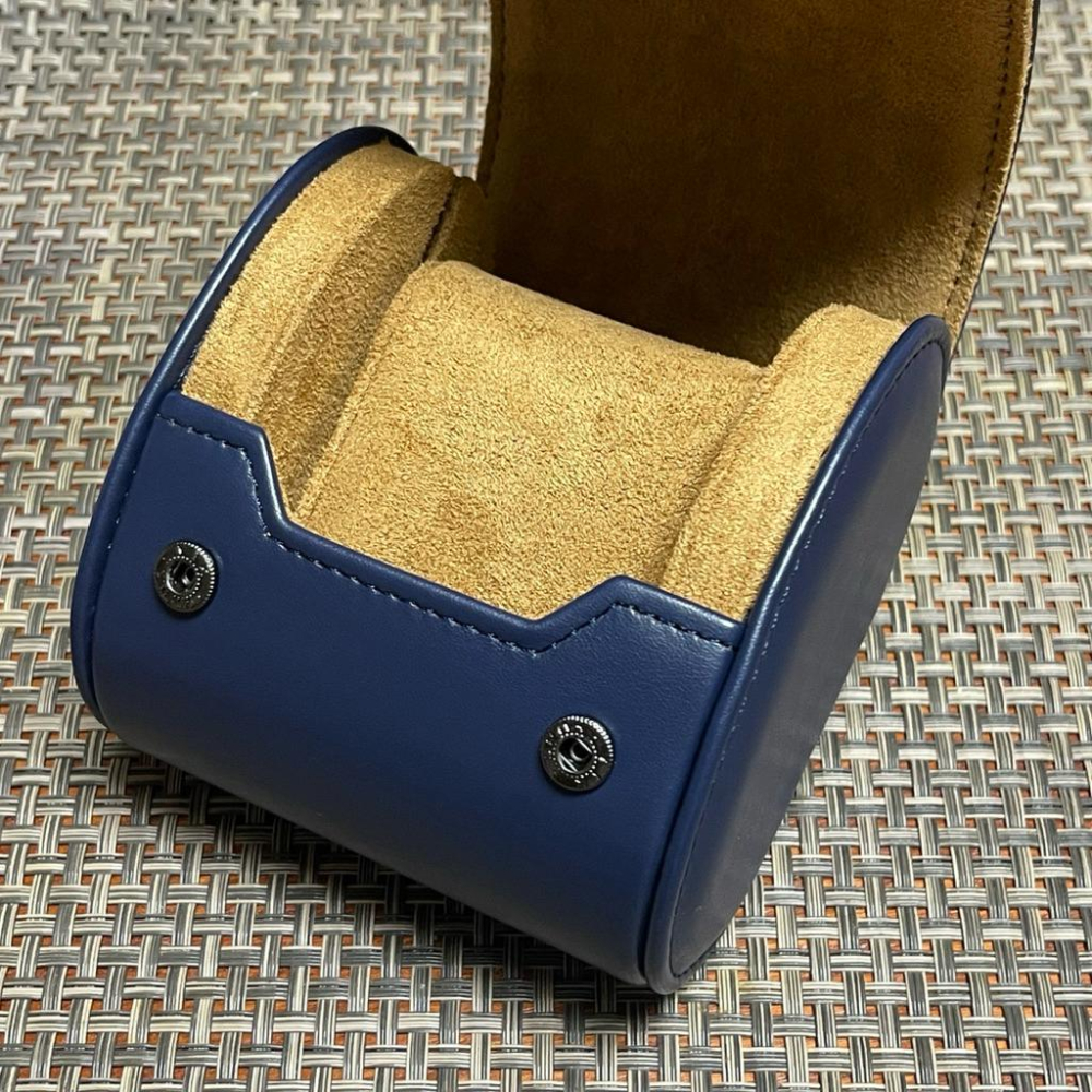 深藍色皮革錶盒 腕錶收藏旅行包 插式固定錶盒 手錶收納 手錶收藏盒 外出攜帶盒 防塵防摔  錶盒 出差旅行隨身錶盒 單支-細節圖4